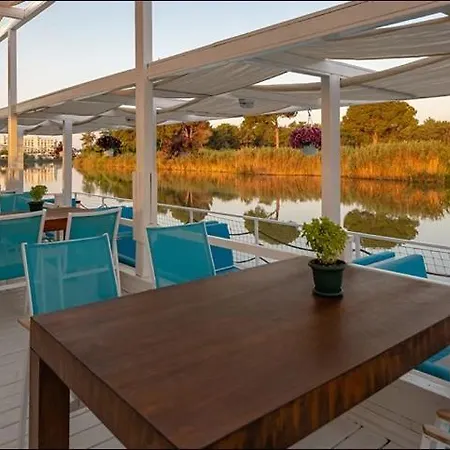 Fun&sun Luxury River With Amazing Landscape Willa