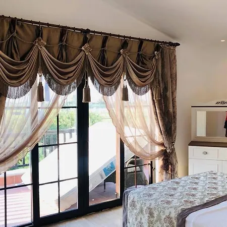 Fun&sun Luxury River With Amazing Landscape Villa