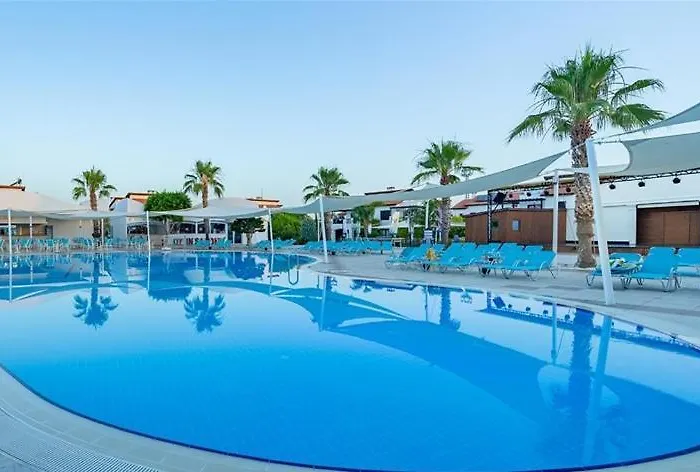 Fun&sun Luxury River With Amazing Landscape Villa