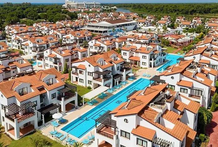 Fun&sun Luxury River With Amazing Landscape Villa